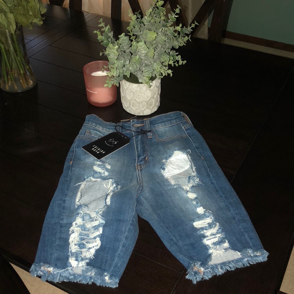 Fashion Nova Khloe Shorts